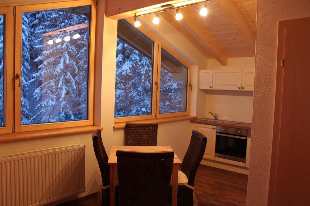 Appartements Haus Roetelstein Филцмос Екстериор снимка